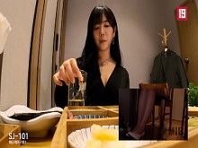 La primera jodida sesión de coreano con un nuevo juguete sexual