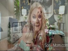 MILF se enamora de su hijastro, escritor erótico: Destiny James, Austin Pierce