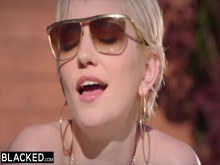 BLACKED Ella nunca tuvo una BBC y quería darse un capricho.