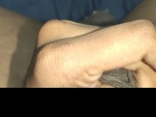 Déjame masturbarme para ti, duro y profundo.